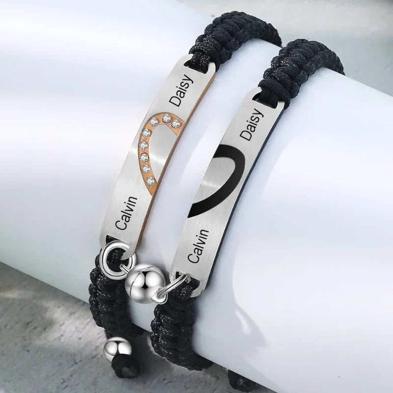 Koppel Armbanden met Magnetische Hartjes – Set van 2 met Gegraveerde Namen