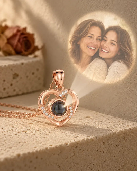 Ketting met Foto Erin - projecteert de verborgen foto op de muur
