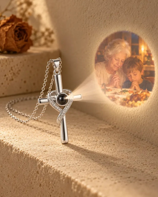 Ketting met Foto Erin - projecteert de verborgen foto op de muur