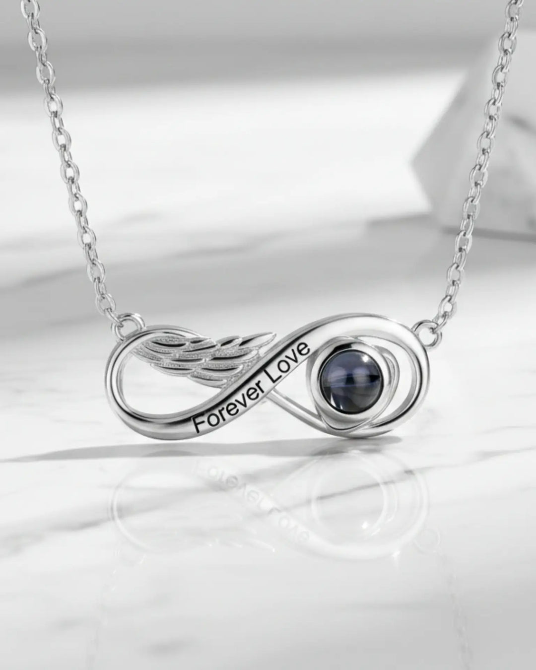 Ketting met Foto Erin – Oneindigheidssymbool met Vleugel en Eigen Gravure