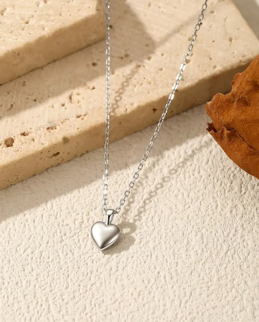 Ketting met Klein Hartje – bol hartje van 6 mm in 925 sterling zilver, fijne jasseron van 40+5 cm, zonder stenen