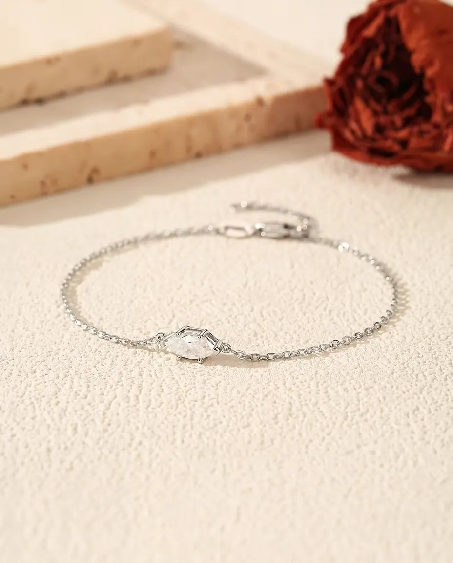 Moissaniet Armband Marquise geslepen - 0,50 ct kleur D, 4 x 8 mm, fijne schakelketting van 16+3 cm, zilver 925