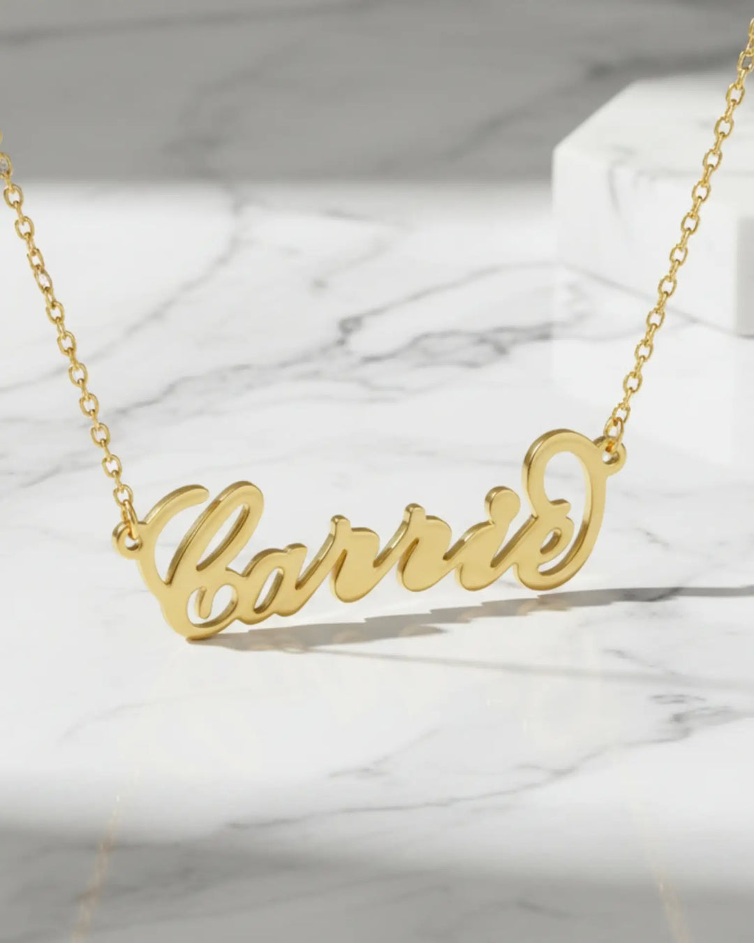 Naamketting in Sierlijk Schuinschrift – 925 Sterling Zilver, Goud of Roségoud