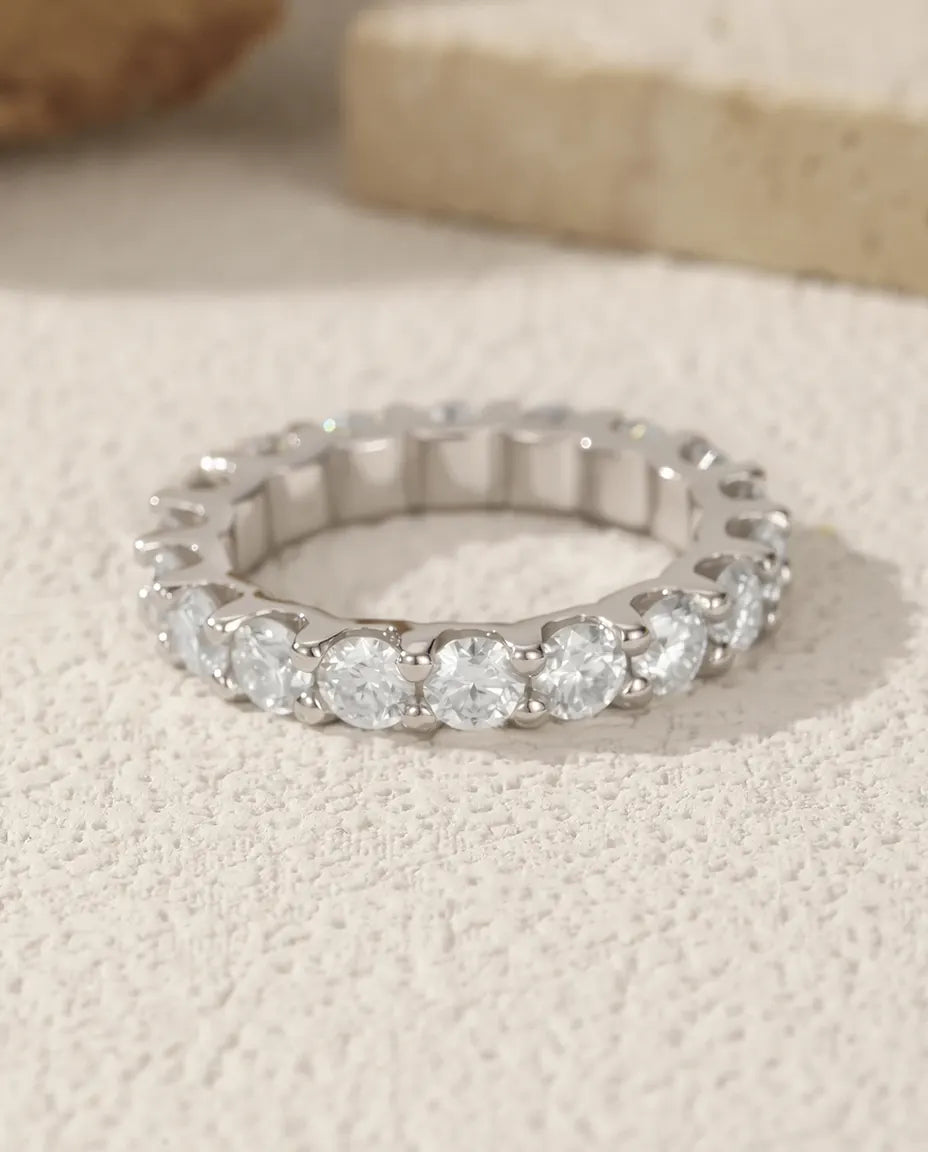 Moissanite Eternity Ring – Rondom Gezet in 925 Sterling Zilver, Stapelbare Alliance voor Haar
