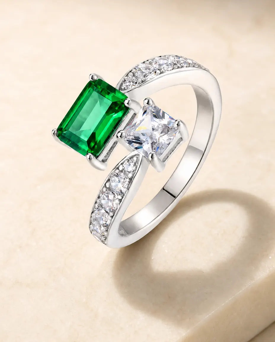 Smaragd Ring in Jij-en-Ik Stijl – Vierkante Labgekweekte Steen met Zirkonia, Verstelbare Open Band