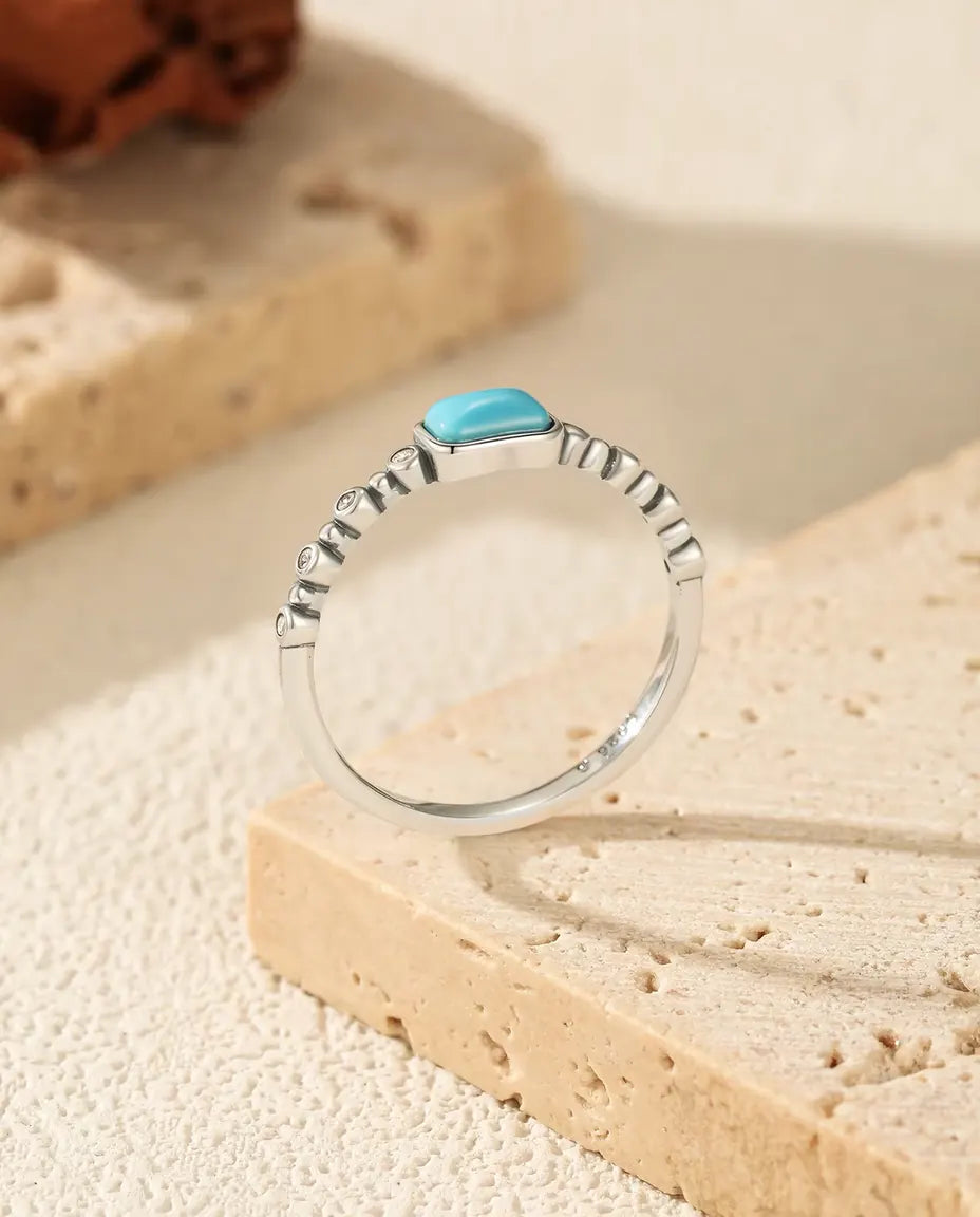 Turkoois Ring - rechthoekige cabochon op kraalband met zirkonia, maten 5 tot 9, 925 sterling zilver