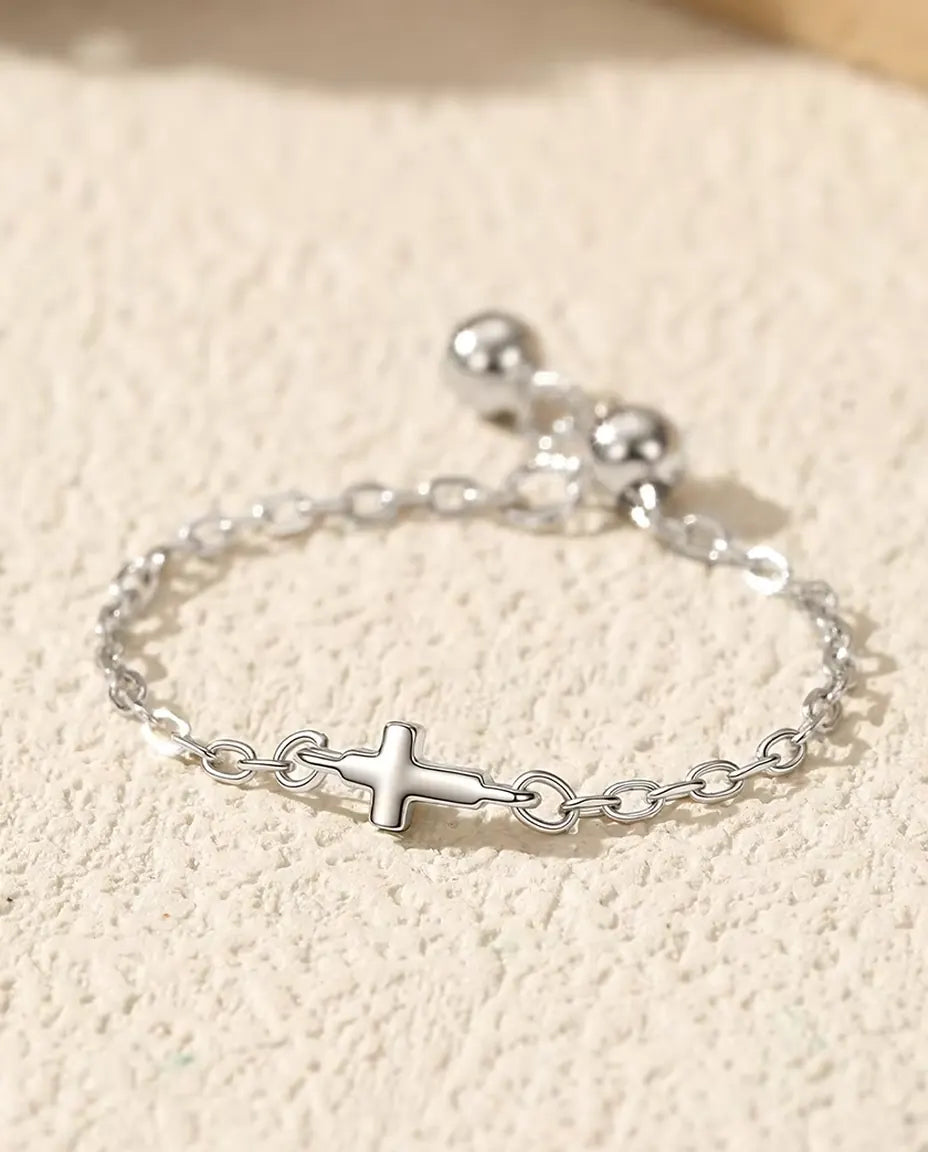 Kruis ketting ring - gepolijst kruis van 3 x 4 mm aan een fijne schakelketting met schuifbolletjes, verstelbaar, 925 zilver, US 3 t/m 9