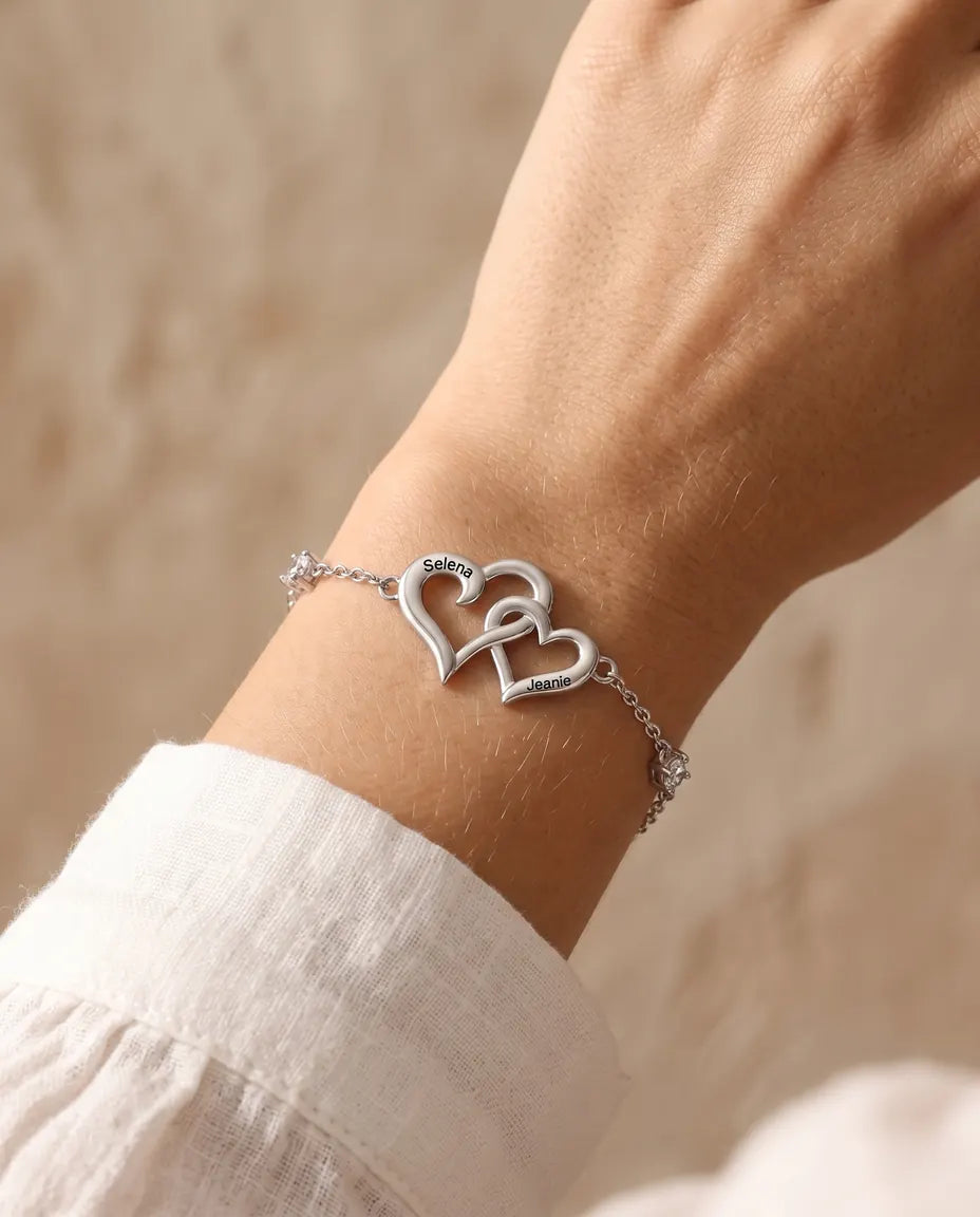 Gepersonaliseerde Dubbel Hart Armband 2 Namen - verstrengelde harten met twee geboortestenen, verstelbaar