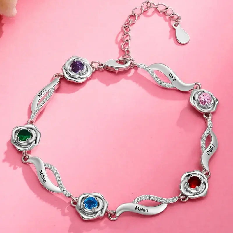 Gepersonaliseerde Armband Dames – Bloembedel met 1 tot 5 Geboortestenen en Gegraveerde Namen