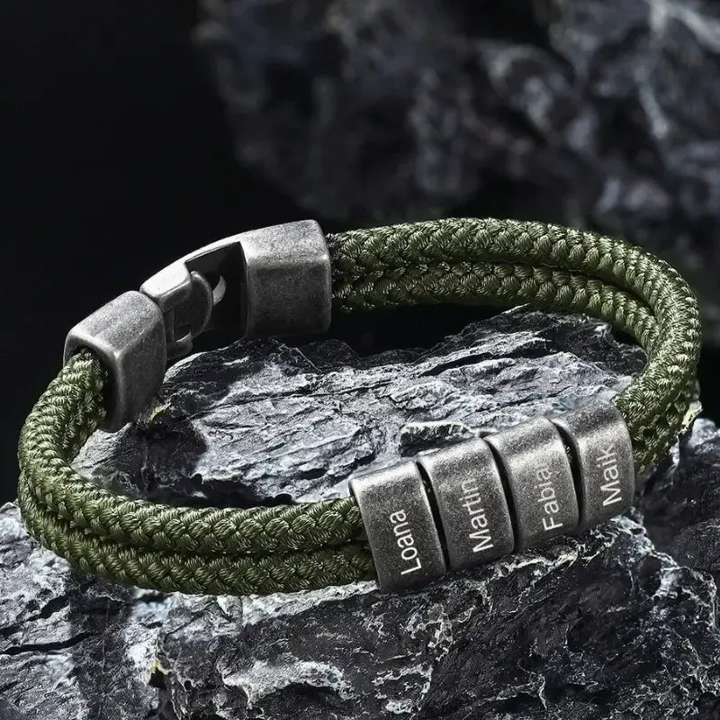 Gegraveerde Herenarmband – RVS met Donkergroen Nylonkoord, tot 4 Namen