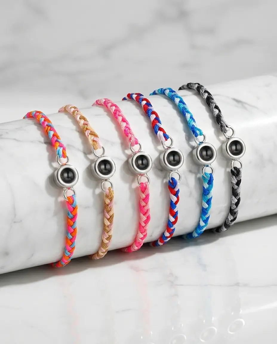 Armband met Foto Erin – Handgevlochten Koord met Gerhodineerde Bedel