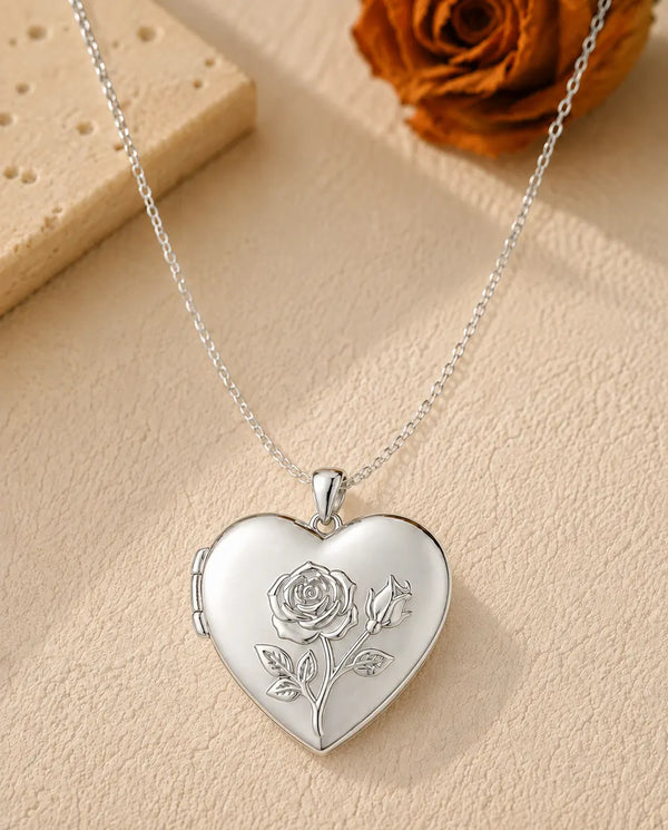 Hart Medaillon met 2 Foto's - medaillon met roosreliëf en parelmoeren achterkant, zilver- of goudkleurig, ketting 50+5 cm
