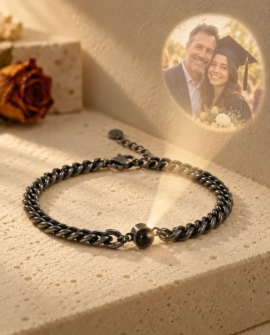 Herenarmband met Foto Erin - projecteert de verborgen foto op de muur