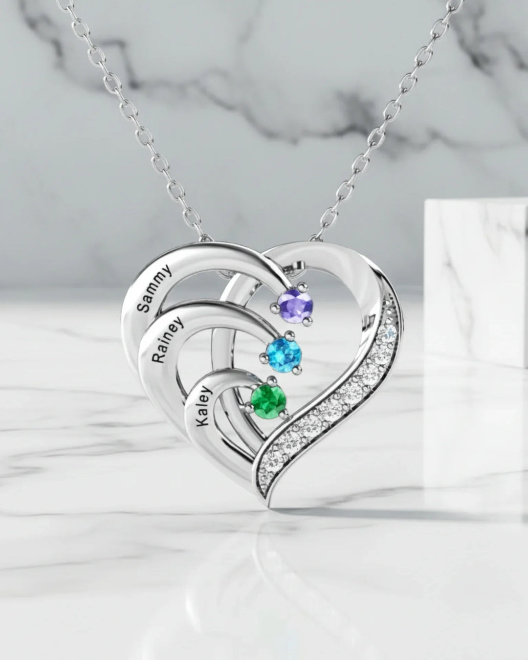 Ketting met Geboortesteen – Drie Ineengehaakte Naamhartjes in 925 Sterling Zilver