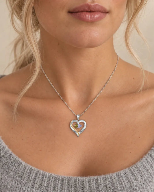Gepersonaliseerde Ketting - gedragen door een model