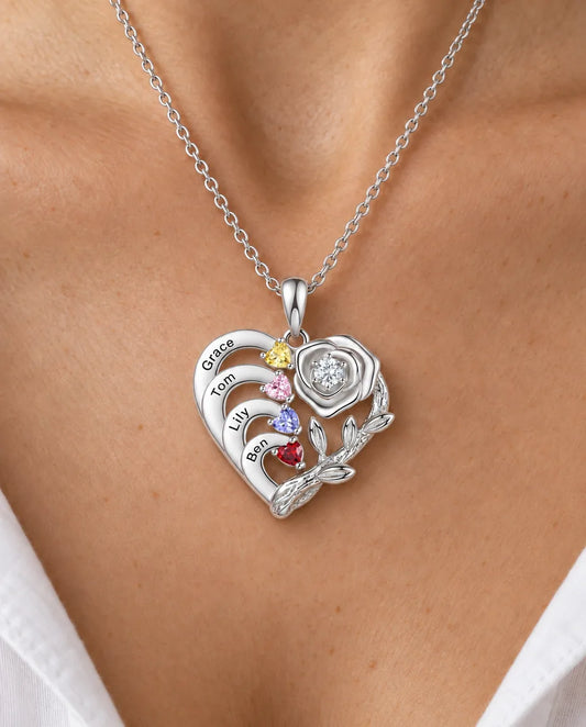 Gepersonaliseerde Ketting - gedragen door een model
