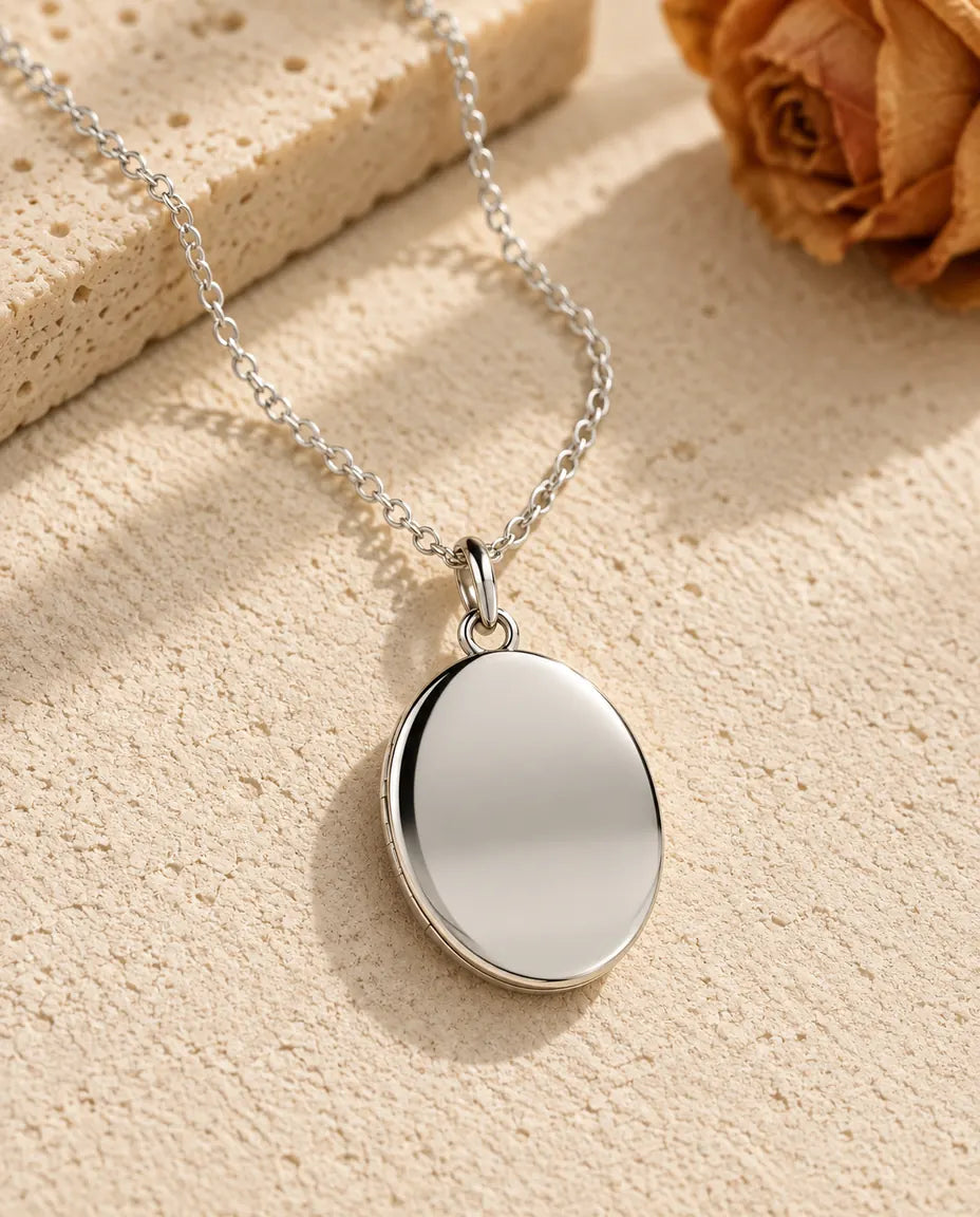 Medaillon Ketting met Foto - vooraanzicht in zilver