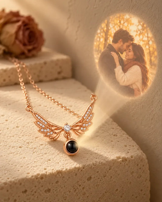 Ketting met Foto Erin - projecteert de verborgen foto op de muur