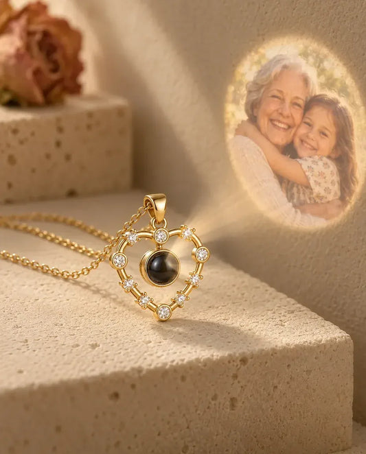 Ketting met Foto Erin - projecteert de verborgen foto op de muur