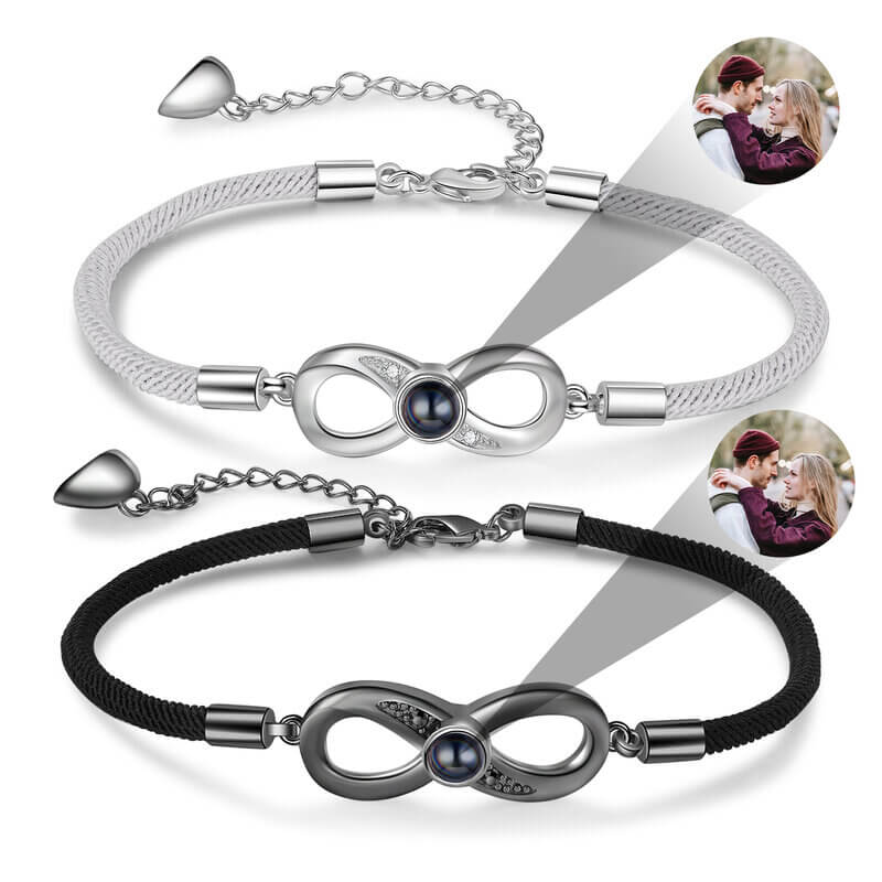 Koppel Armbanden met Foto Erin – Infinity Bedel, Set van 2 in Wit en Zwart
