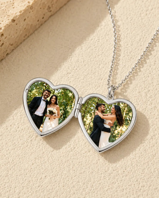 Hart Medaillon Love met 2 Foto's - medaillon met Love in reliëf en parelmoeren achterkant, ketting 45+5 cm