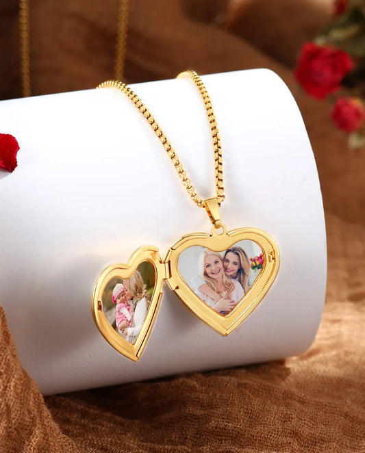 Medaillon met Foto – Hart met Parelmoer voor Twee Foto's, Goudverguld