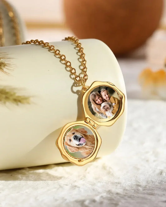 Medaillon met Foto – Achthoekige Pootafdruk op Parelmoer voor 2 Foto's, Zilver of Goud