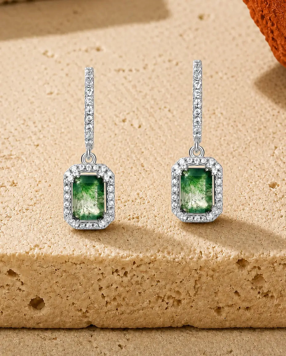 Mosagaat oorhangers - Emerald geslepen mosagaat met zirkonia halo aan pavé-boog, 925 sterling zilver in zilver of goud