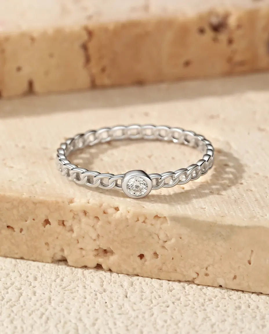 Moissanite Ring – Gourmetschakel Band met Kastgezette Solitair, 925 Sterling Zilver Stapelring