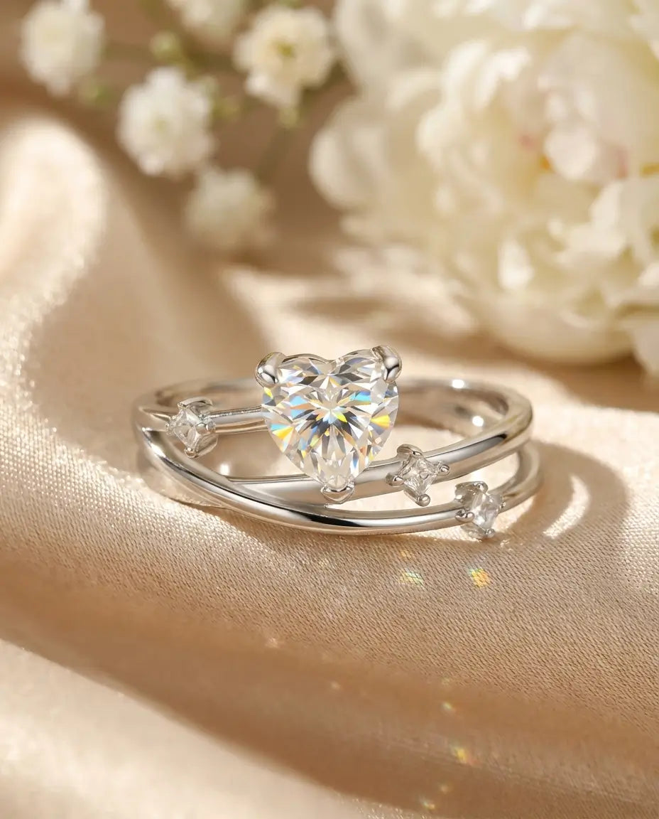 Moissanite Ring – Hartgeslepen Steen van 0,8 ct op Gekruiste Meerlaagse Band