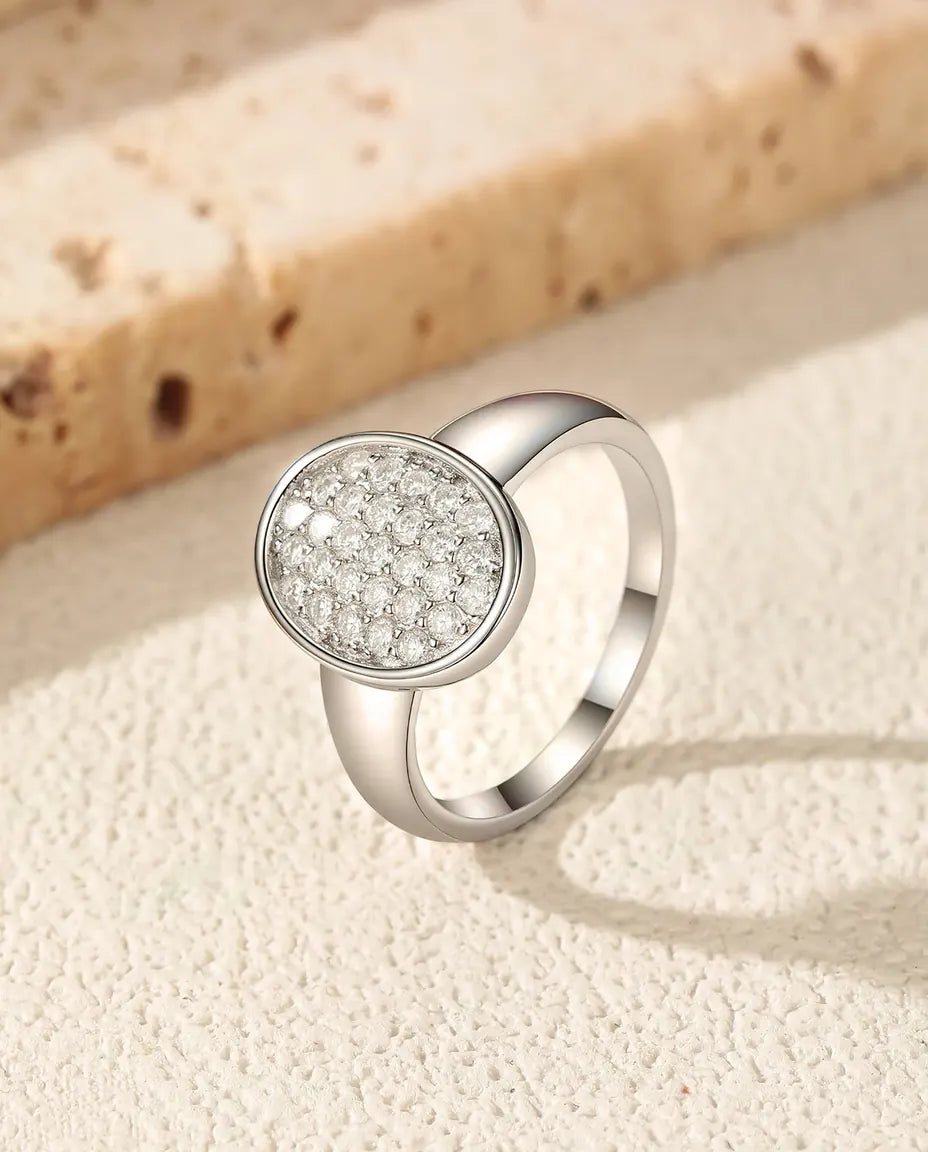 Moissanite Zegelring – Ovaal Pavé Kopstuk met 29 D-kleur Stenen, 925 Sterling Zilver