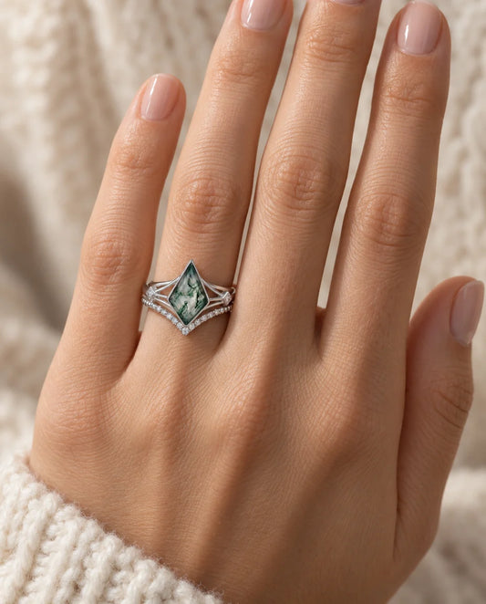 Mosagaat Ring Set - gedragen aan de hand