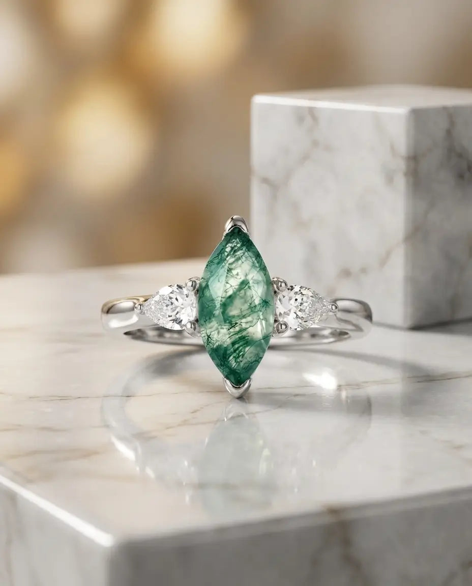 Mosagaat Ring – Marquise Trilogie van 5 x 10 mm, 925 Sterling Zilver met Witgoudlaag