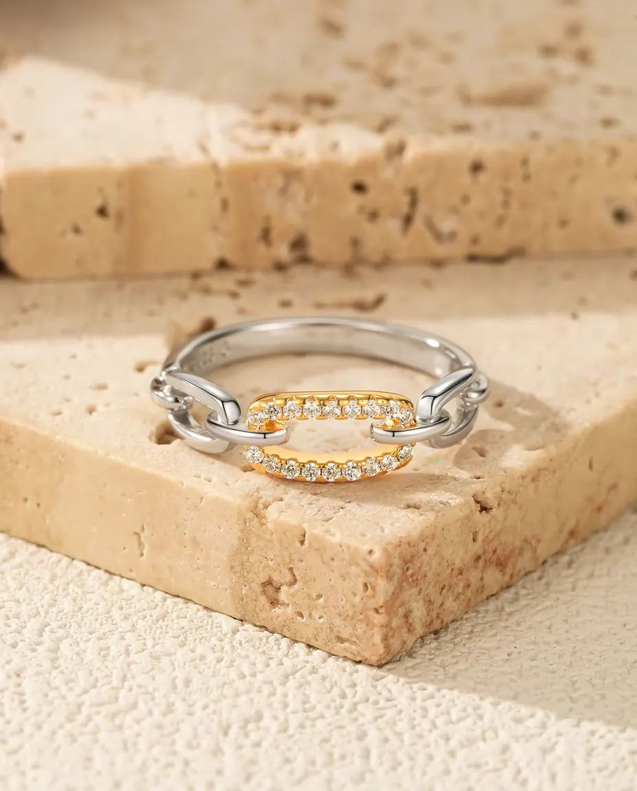 Schakelring Tweekleurig - goudkleurige pavé schakel tussen zilveren schakels, maten 5 tot 9, 925 sterling zilver