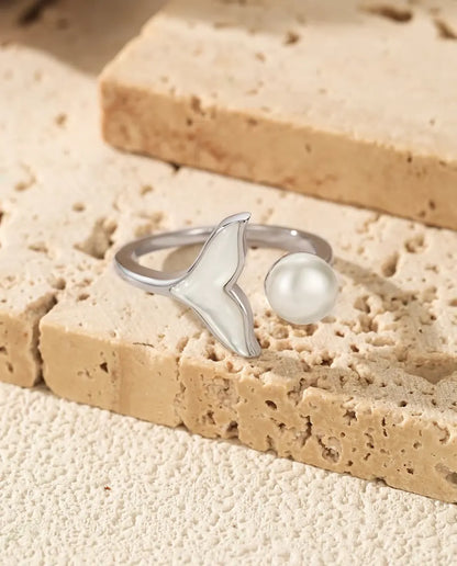 Walvisstaart Ring met Parel - open verstelbare band met witte staart, 925 sterling zilver