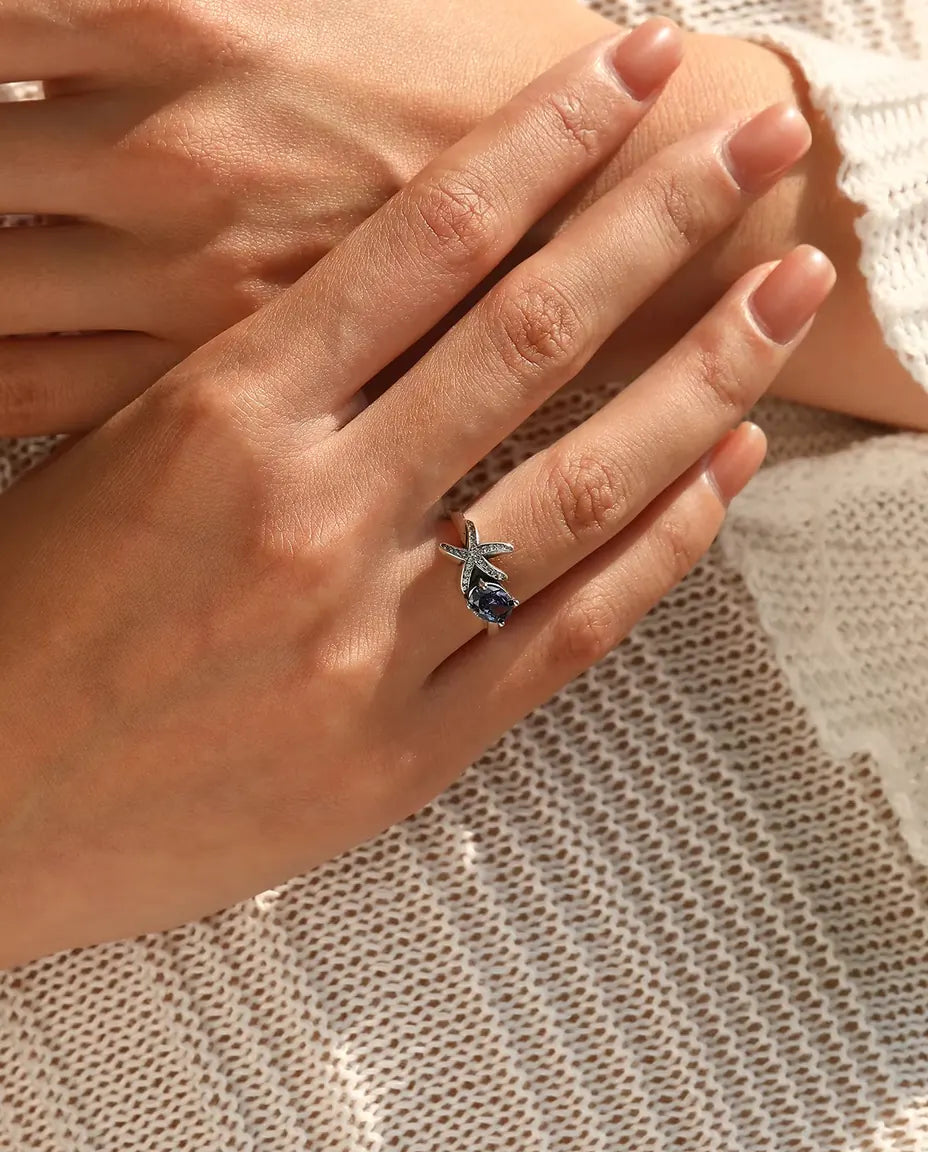 Zeester Ring - ovale violette zirkonia 5 x 7 mm met pavé ster, maten 5 tot 9, 925 sterling zilver
